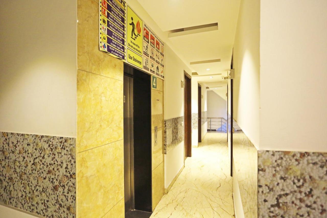 Hotel Sm Suits Near Delhi Airport-Unit By Grand Urban Luxury Nueva Delhi Exterior foto