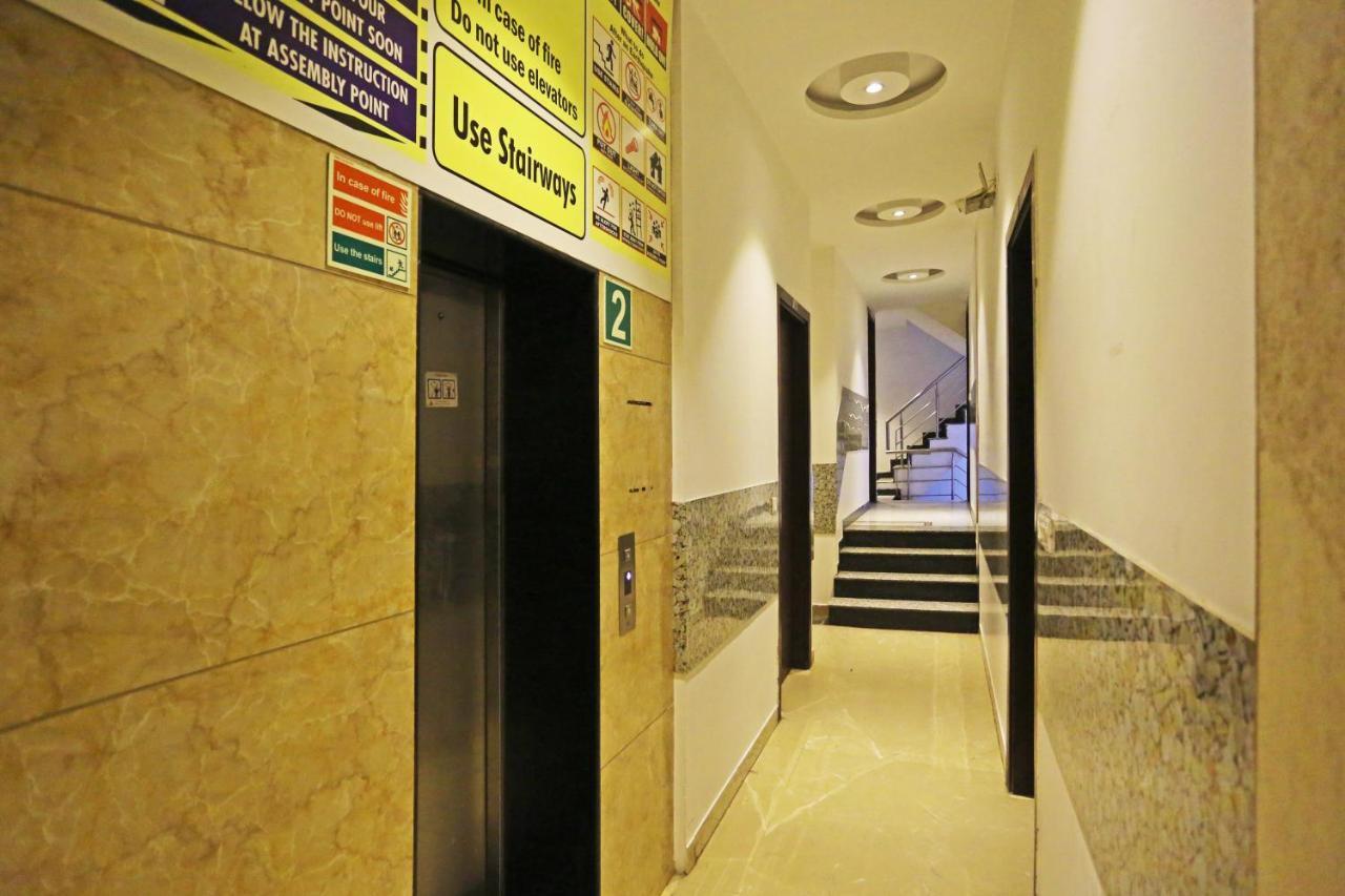 Hotel Sm Suits Near Delhi Airport-Unit By Grand Urban Luxury Nueva Delhi Exterior foto